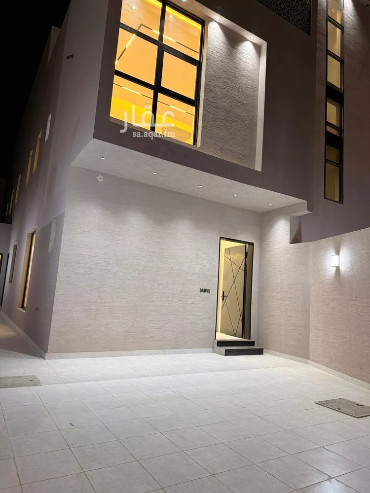 دور للبيع في شارع عبدالعزيز بن محمد بن شلوان, حي عكاظ, مدينة الرياض, منطقة الرياض صورة 3