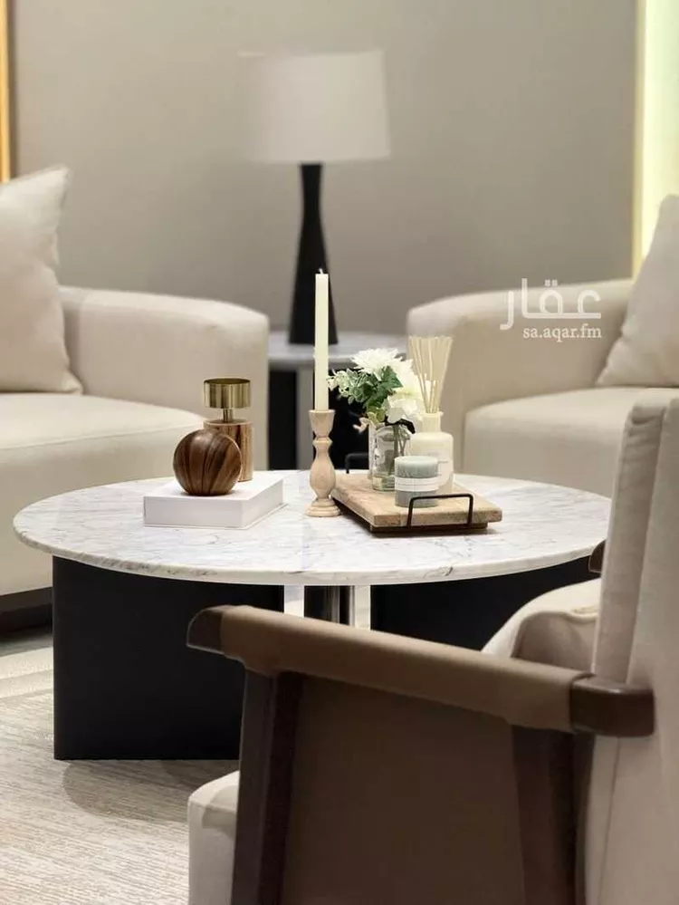 دور مؤثث فخم