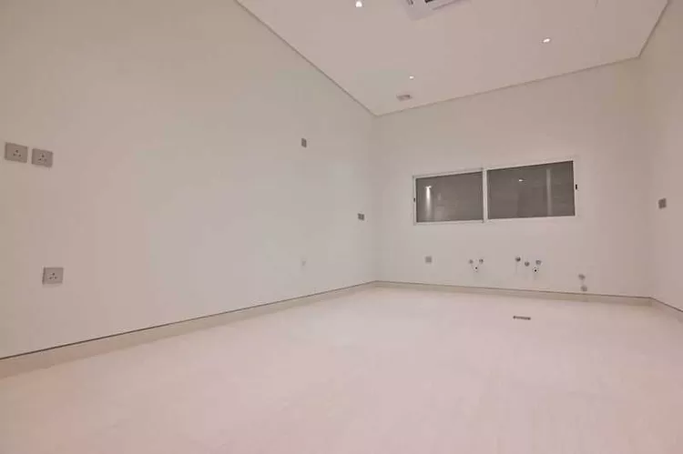 معالم العقارية 16