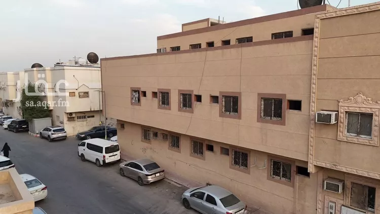 عمارة للبيع في شارع إبراهيم السقا, حي غبيرا, مدينة الرياض, منطقة الرياض صورة 4