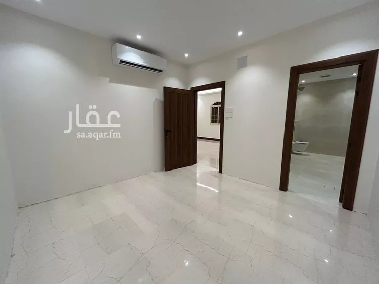 فيلا للبيع في شارع رقم 401, حي الملقا, مدينة الرياض, منطقة الرياض 12