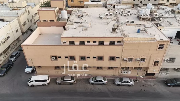 عمارة للبيع في شارع إبراهيم السقا, حي غبيرا, مدينة الرياض, منطقة الرياض صورة 3