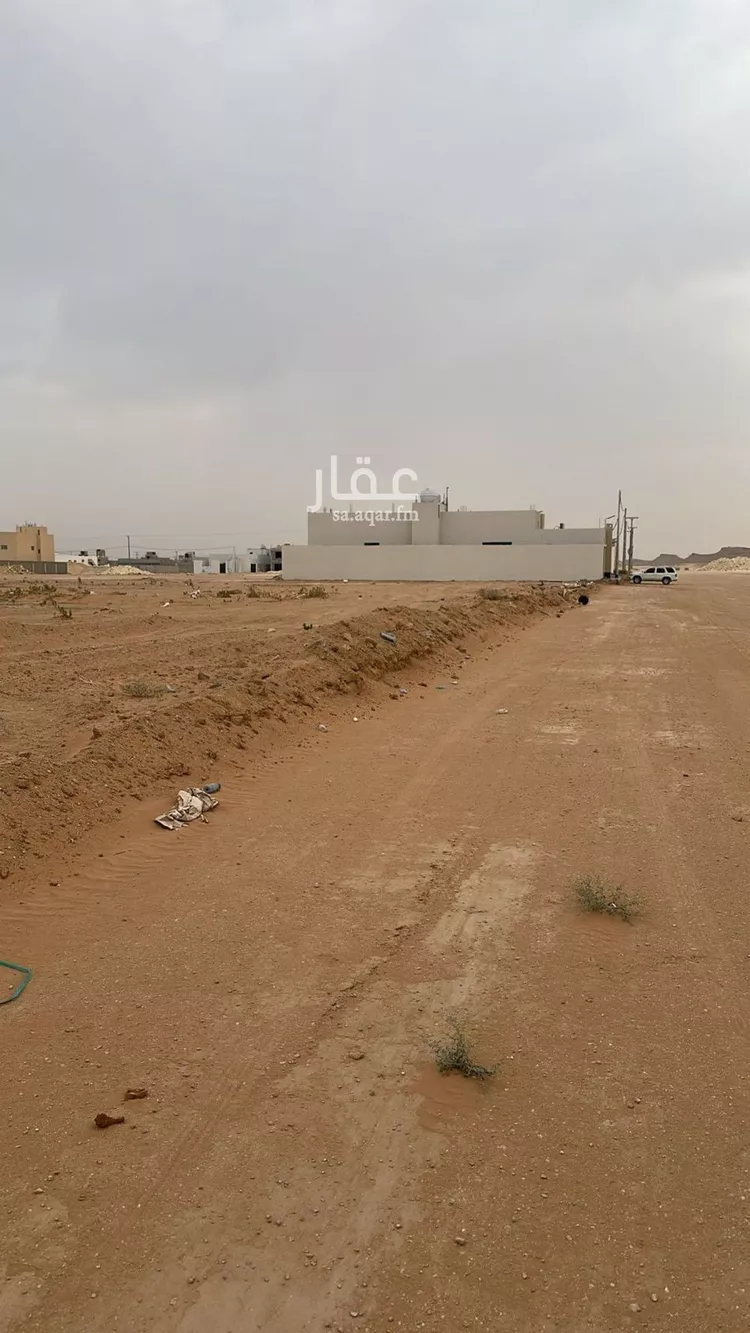 أرض للبيع في شارع غير مسمي 811  1701, حي مخطط رقم 133 , مدينة ثادق, منطقة الرياض صورة 2