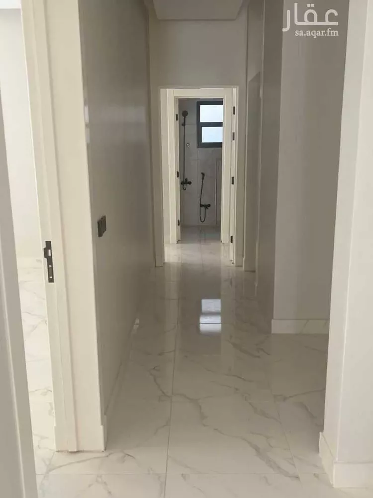 فيلا للبيع في شارع محمد بن أبي الثناء, حي النرجس, مدينة الرياض, منطقة الرياض صورة 2