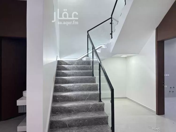فيلا للبيع في شارع شارع خمس طعش, حي الجنادرية, مدينة الرياض, منطقة الرياض صورة 2