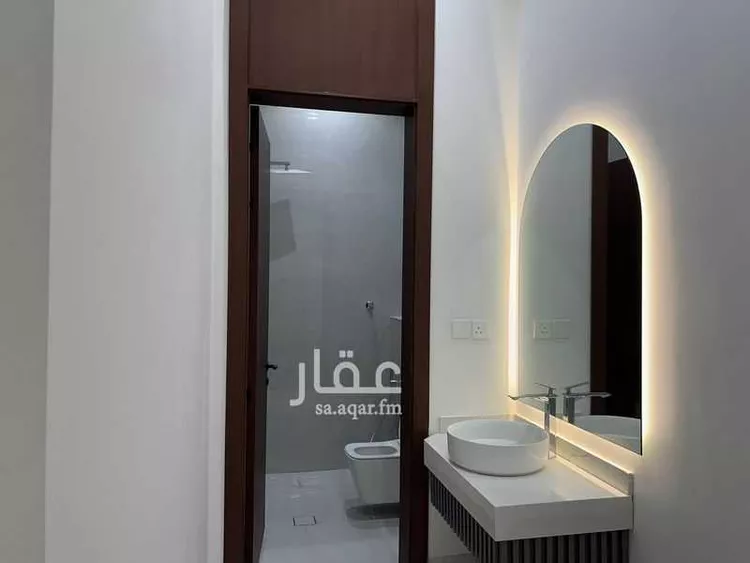 فيلا للبيع في شارع شارع خمس طعش, حي الجنادرية, مدينة الرياض, منطقة الرياض