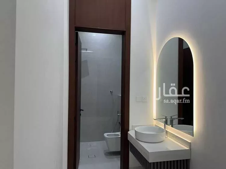 فيلا للبيع في شارع شارع خمس طعش, حي الجنادرية, مدينة الرياض, منطقة الرياض صورة 3
