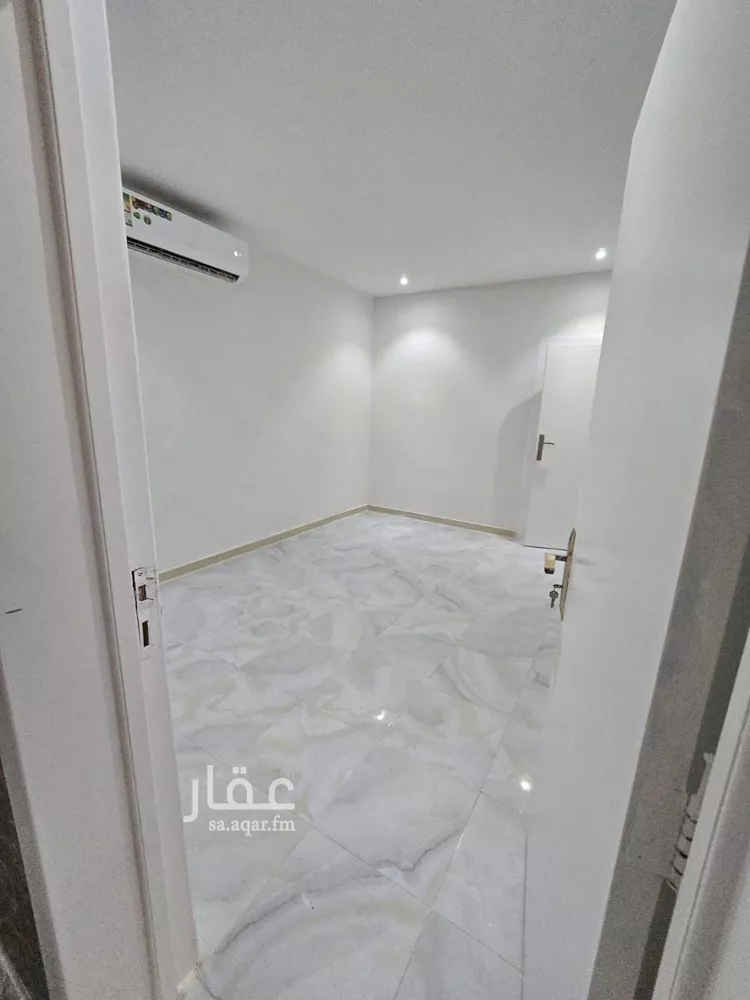 شقة للإيجار في شارع رقم 311, حي الملقا, مدينة الرياض, منطقة الرياض صورة 5