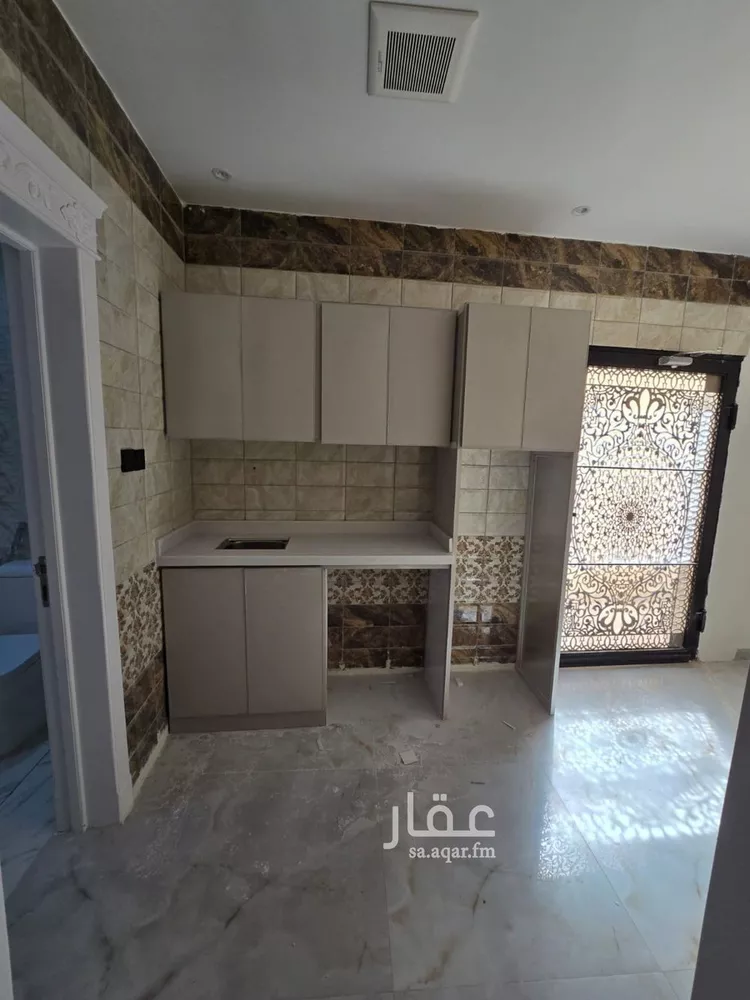 شقة للإيجار في شارع رقم 378, حي الملقا, مدينة الرياض, منطقة الرياض صورة 3