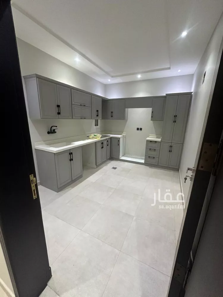 شقة للإيجار في شارع الأقطار, حي الملقا, مدينة الرياض, منطقة الرياض صورة 3