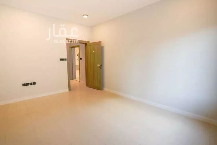 شقة للإيجار في شارع الامير مقرن بن عبدالعزيز, حي مغرزات, مدينة الرياض, منطقة الرياض صورة 4