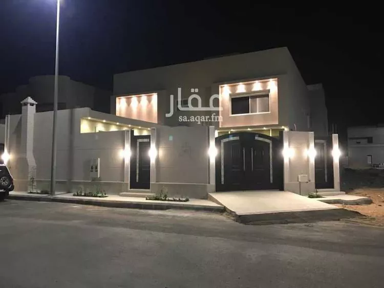 فيلا للبيع في شارع ابن الأصبح السلامي ، حي المحمدية ، عنيزة ، عنيزة