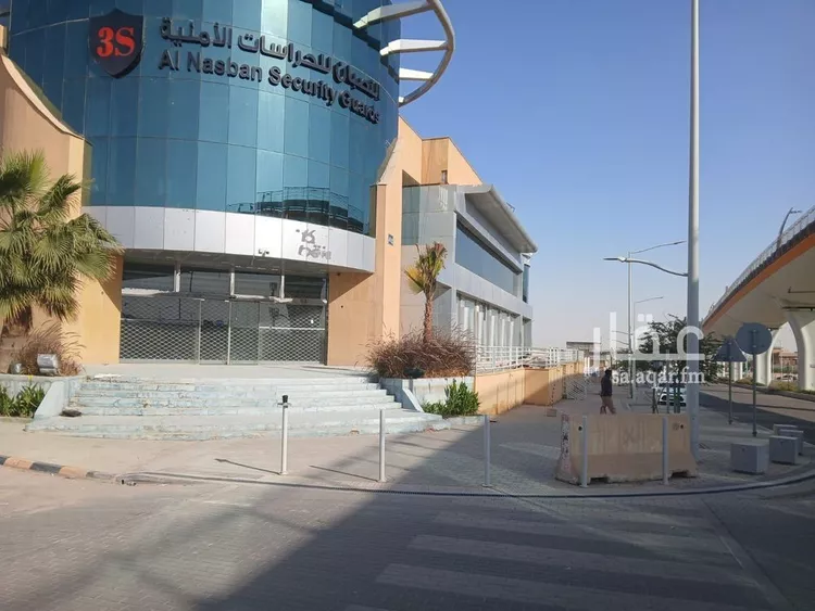 عمارة للإيجار في شارع المدينه المنوره, حي البديعة, مدينة الرياض, منطقة الرياض 1 صورة