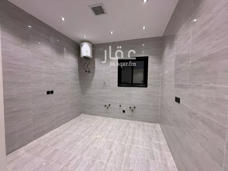 Floor for Sale in Riyadh Dahiat Namar 13