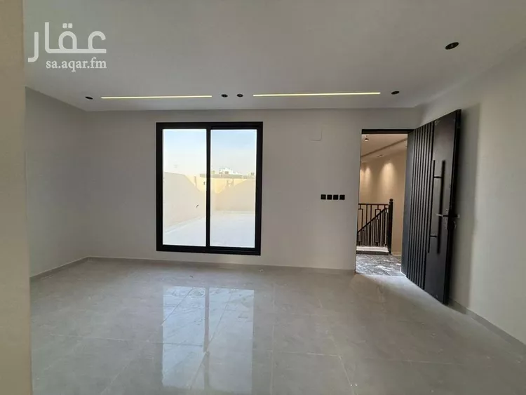 Floor for Sale in Riyadh Tuwaiq 11