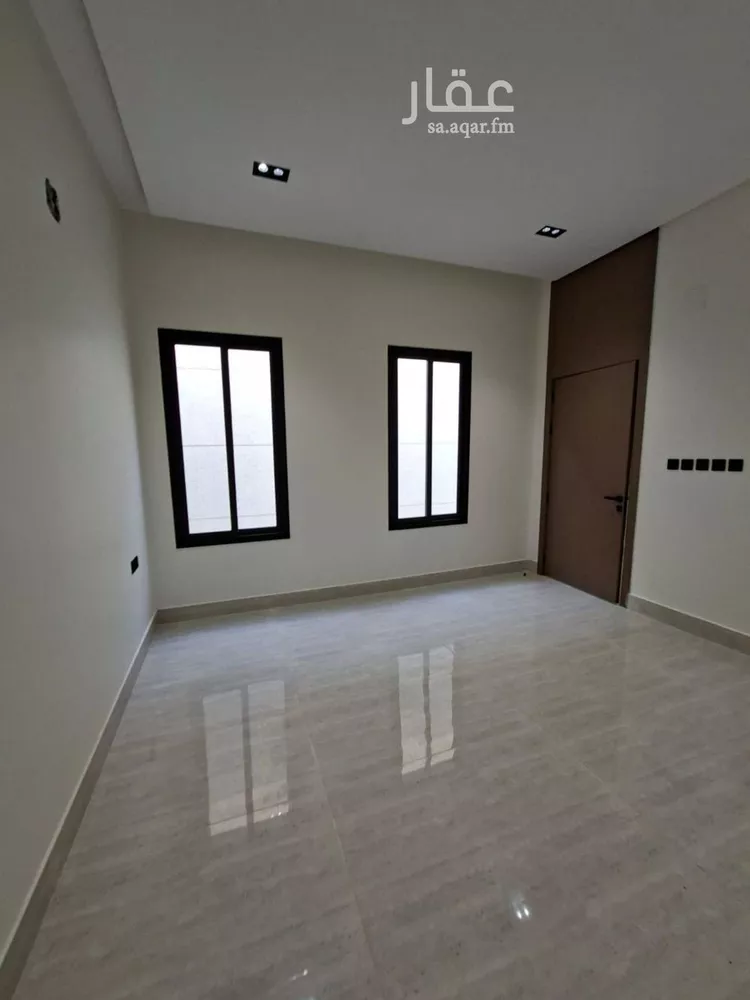 دور للبيع في شارع ميرزا إبراهيم الكازروني, حي طويق, مدينة الرياض, منطقة الرياض 10