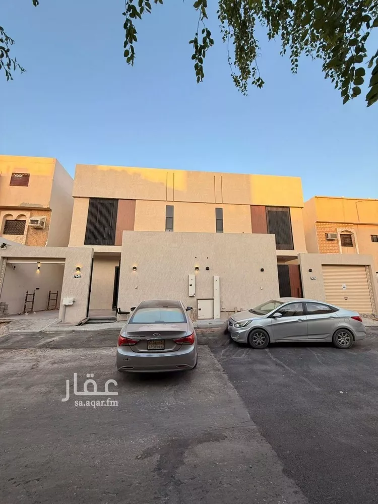 فيلا للبيع في شارع العريجاء, حي العريجاء, مدينة الرياض, منطقة الرياض صورة 2