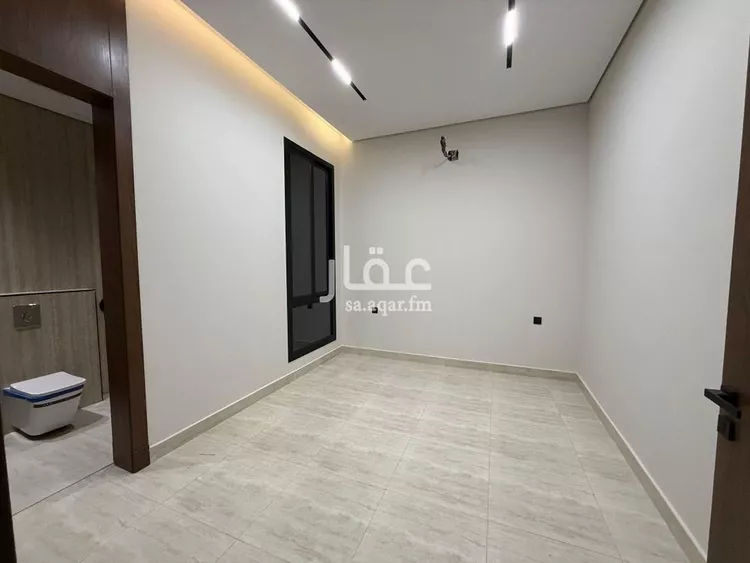 Floor for Sale in Riyadh Az Zahrah 14