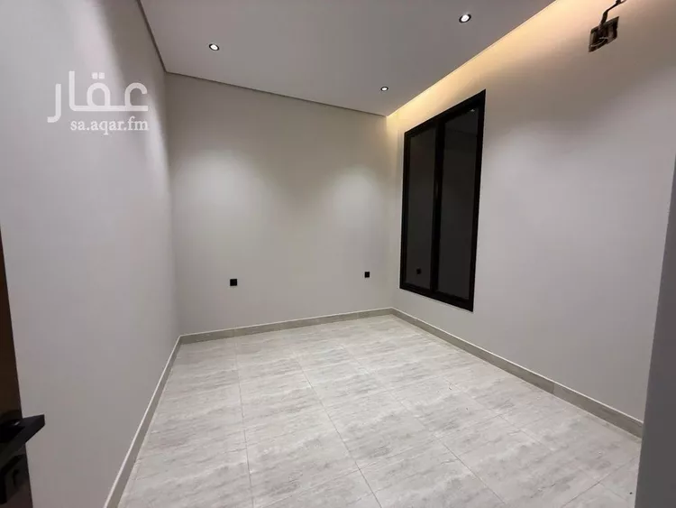Floor for Sale in Riyadh Az Zahrah 8