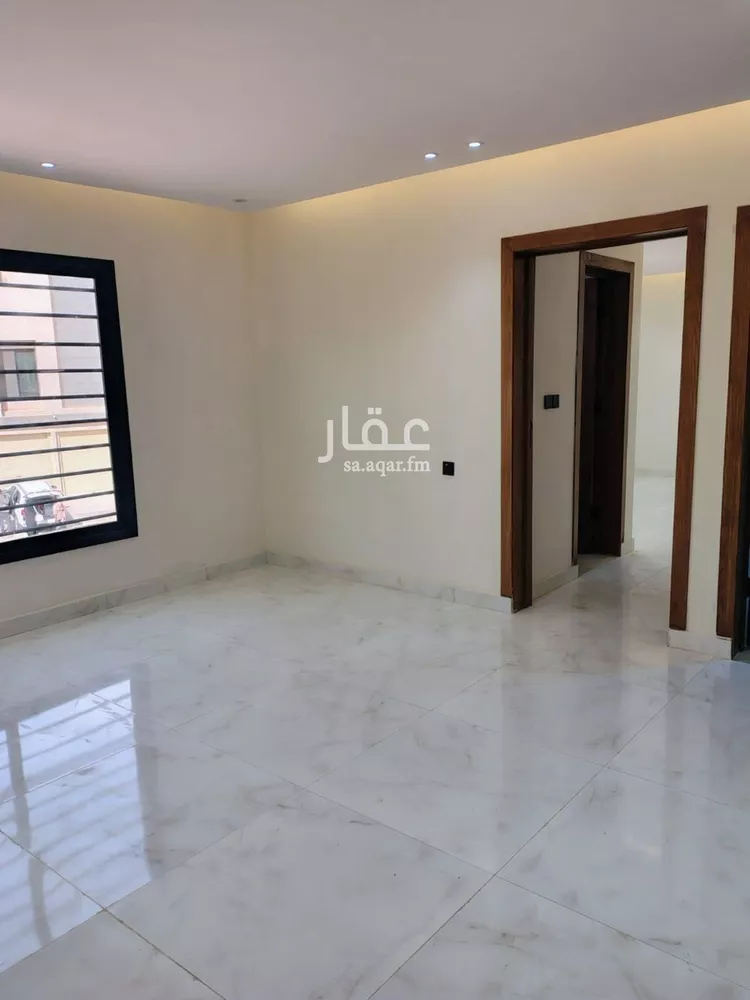 Floor for Sale in Riyadh Okaz صورة 5