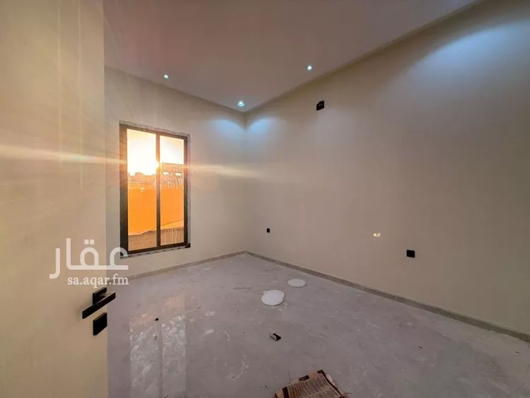 فيلا للبيع في شارع محمد السيبي, حي العريجاء, مدينة الرياض, منطقة الرياض صورة 4