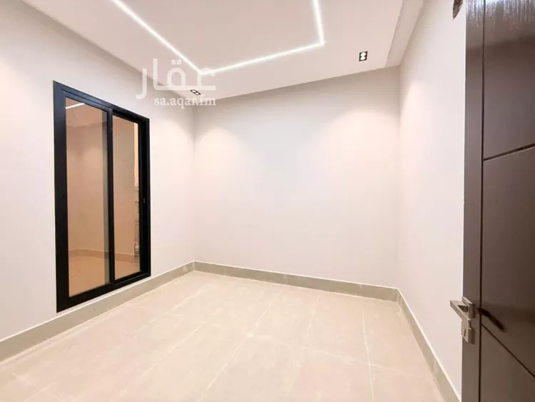 فيلا للبيع في شارع مودود أرسلان, حي العريجاء الغربي, مدينة الرياض, منطقة الرياض 18