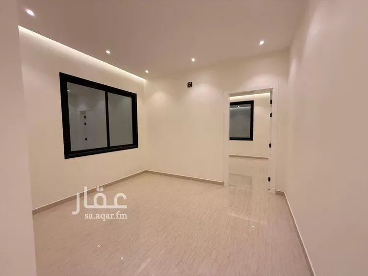فيلا للبيع في شارع الشيخ إسحاق بن عبدالرحمن بن حسن, حي الزهرة, مدينة الرياض, منطقة الرياض 24