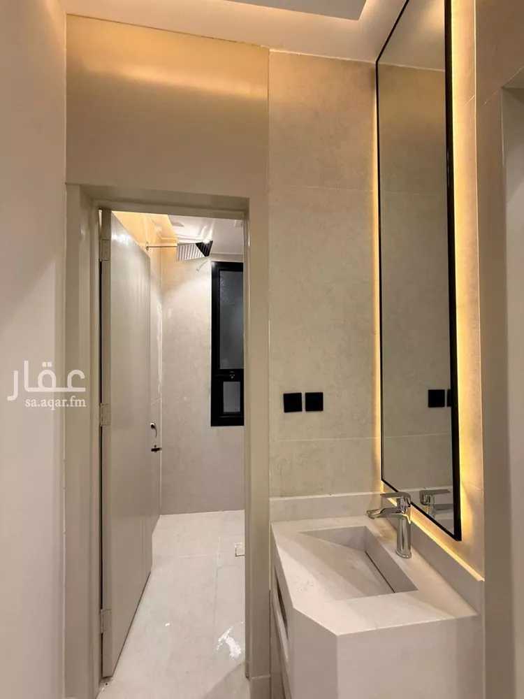 فيلا للبيع في شارع القطينة, حي طويق, مدينة الرياض, منطقة الرياض صورة 3