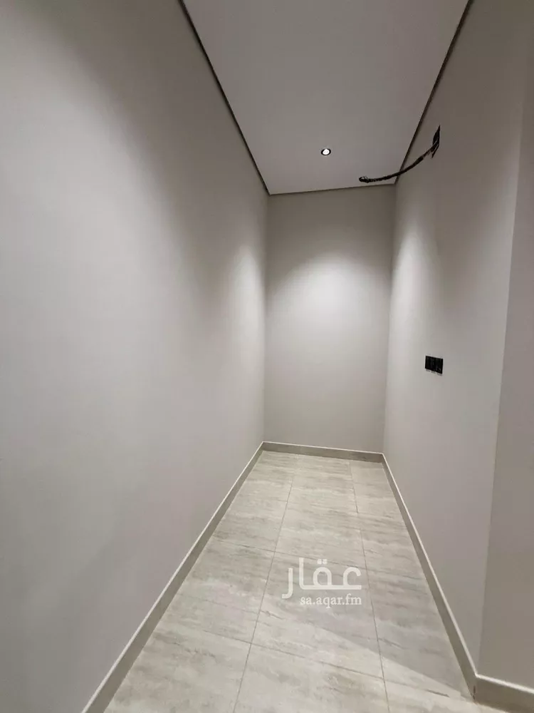 Floor for Sale in Riyadh Az Zahrah 10