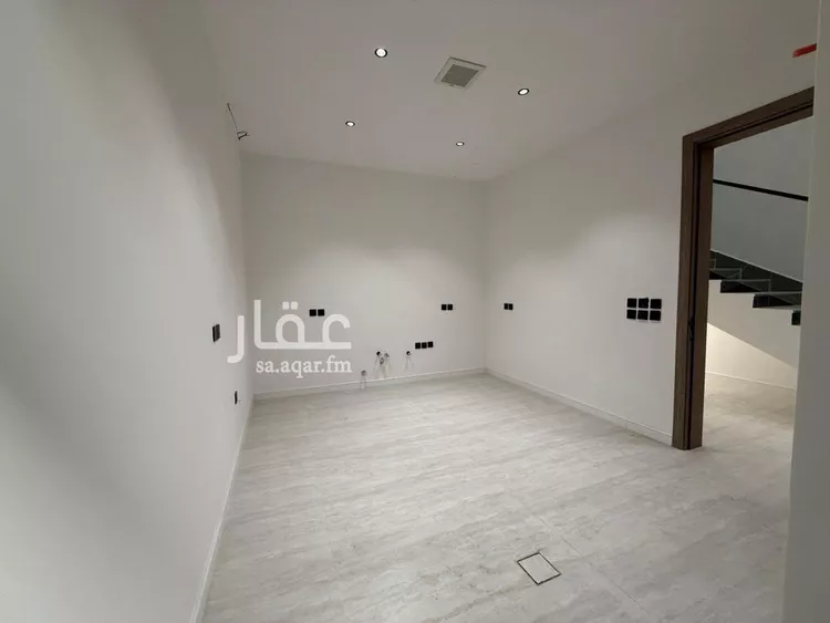 فيلا للبيع في شارع زين الدين أبي الفتح, حي السويدي, مدينة الرياض, منطقة الرياض صورة 5