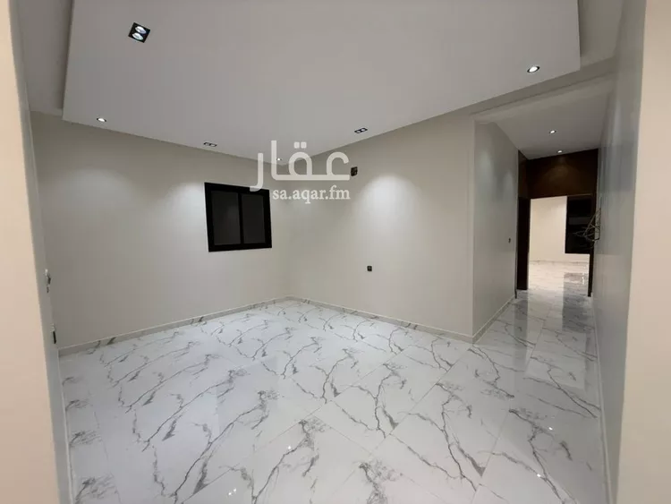 Floor for Sale in Riyadh Okaz 23