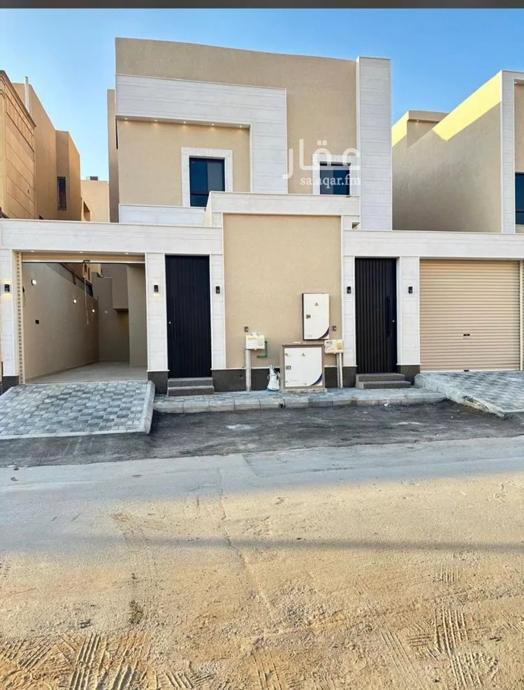 Floor for Sale in Riyadh Al Hazm