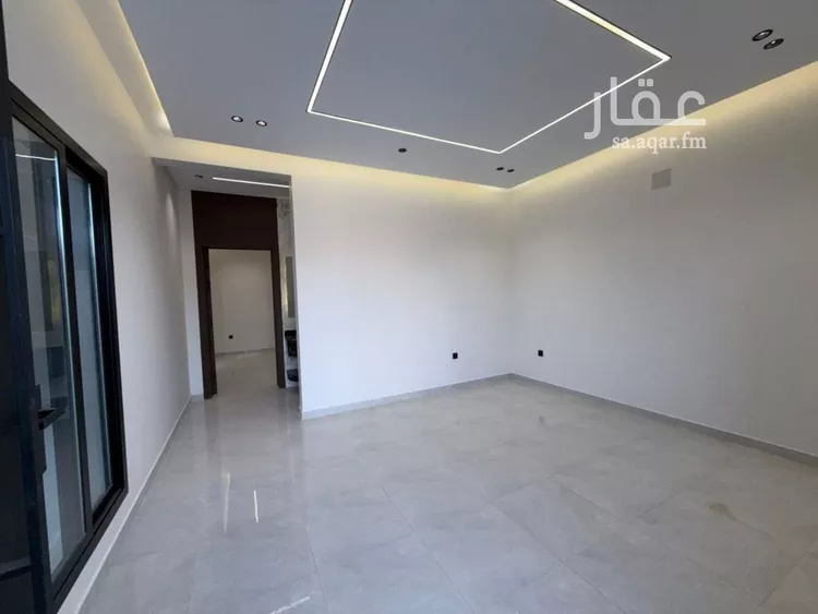 Floor for Sale in Riyadh Tuwaiq 14