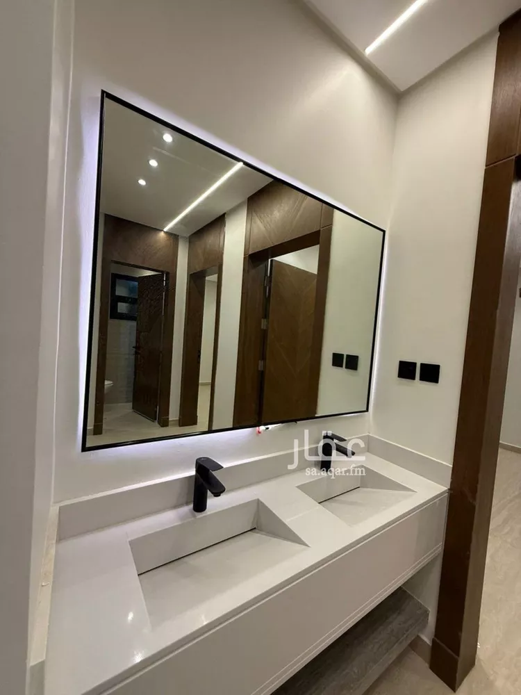 Floor for Sale in Riyadh Tuwaiq 6