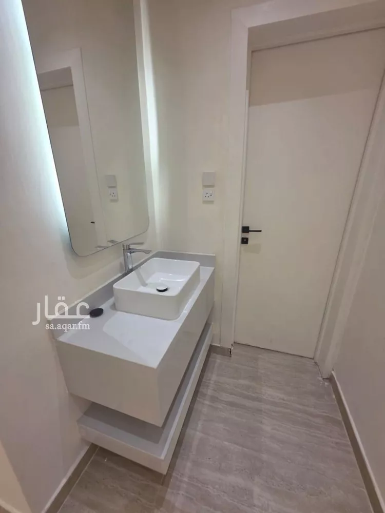 دور للبيع في شارع يوسف بن سلام, حي بدر, مدينة الرياض, منطقة الرياض صورة 5