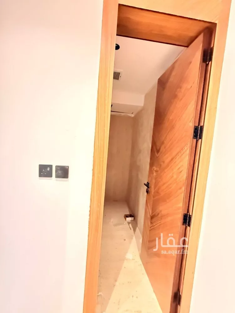 دور للبيع في شارع زين الدين أبي الفتح, حي السويدي, مدينة الرياض, منطقة الرياض 16