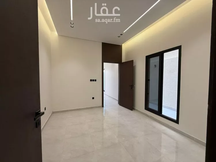 Floor for Sale in Riyadh Tuwaiq 8