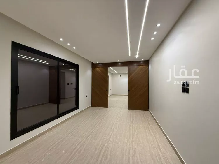 Floor for Sale in Riyadh Tuwaiq 24