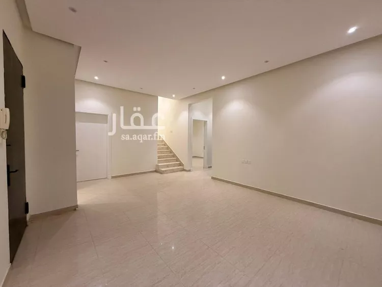 فيلا للبيع في شارع الشيخ إسحاق بن عبدالرحمن بن حسن, حي الزهرة, مدينة الرياض, منطقة الرياض 11