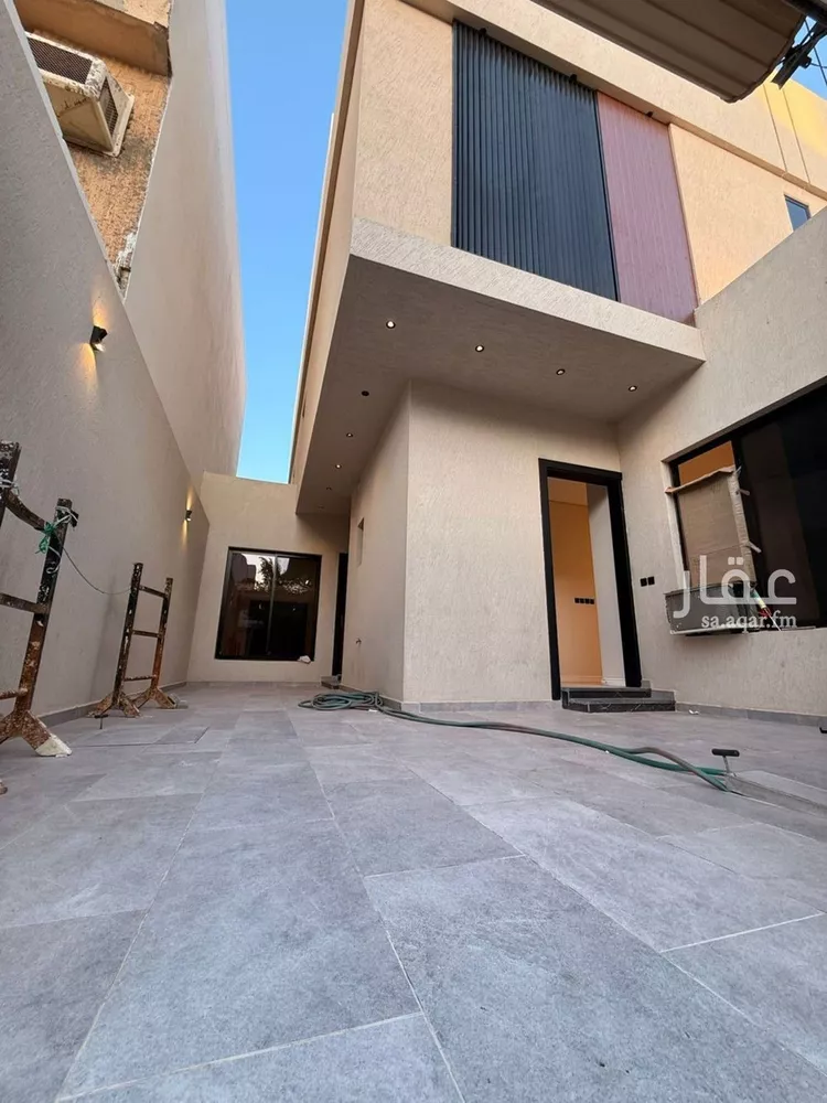 فيلا للبيع في شارع العريجاء, حي العريجاء, مدينة الرياض, منطقة الرياض صورة 3