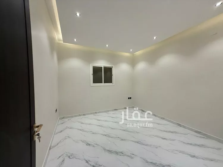 دور للبيع في شارع حريملاء, حي السويدي, مدينة الرياض, منطقة الرياض 9