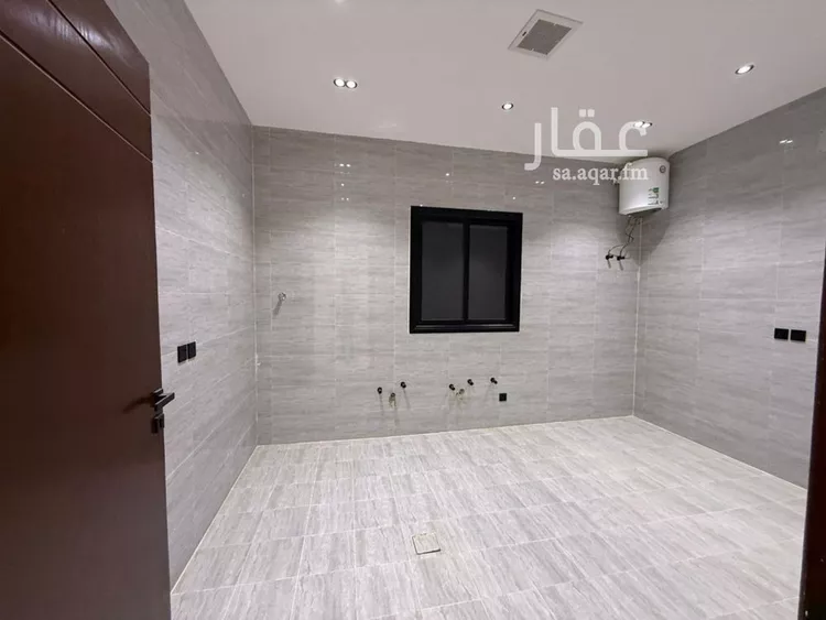 Floor for Sale in Riyadh Dahiat Namar 21