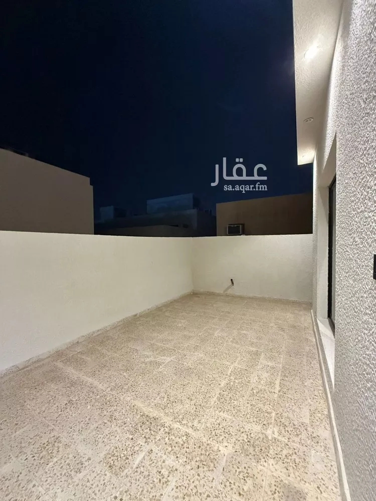Floor for Sale in Riyadh Tuwaiq 7