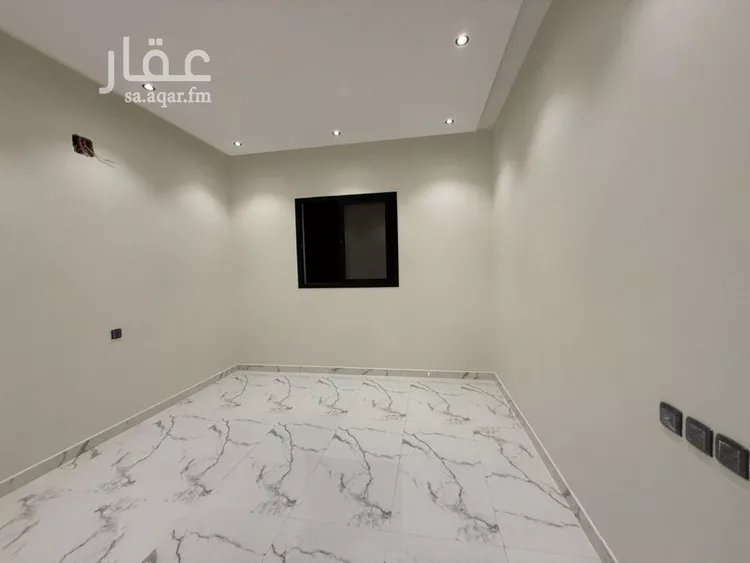 Floor for Sale in Riyadh Okaz 22