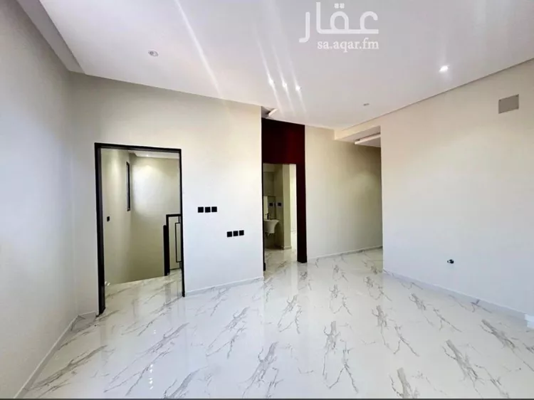 دور للبيع في شارع المحضر, حي الحزم, مدينة الرياض, منطقة الرياض 18