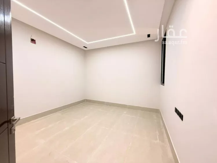 فيلا للبيع في شارع مودود أرسلان, حي العريجاء الغربي, مدينة الرياض, منطقة الرياض 11