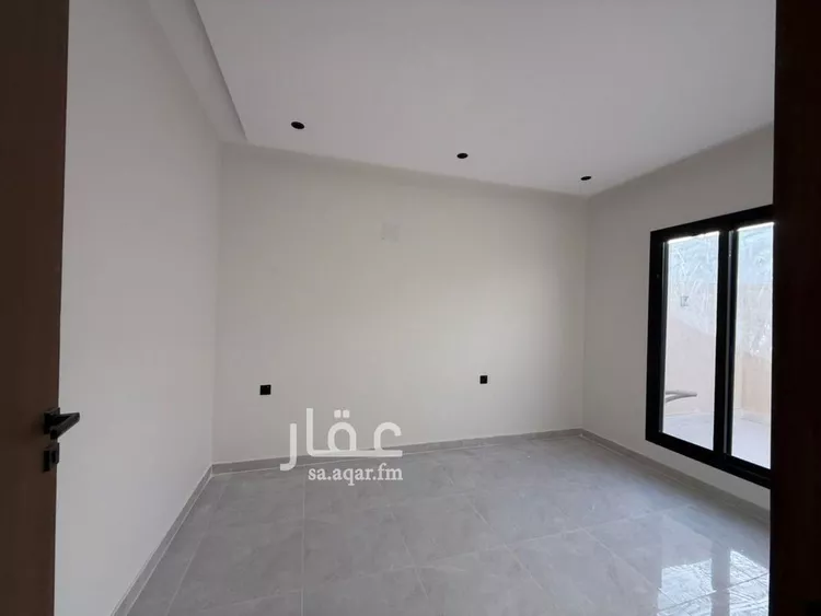 Floor for Sale in Riyadh Tuwaiq 8