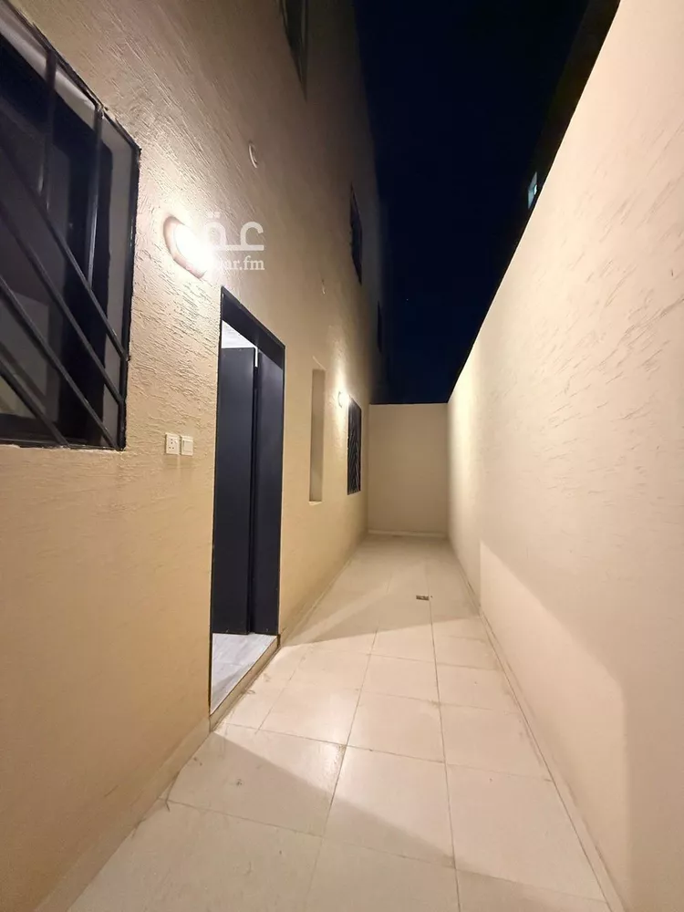 فيلا للبيع في شارع الشيخ إسحاق بن عبدالرحمن بن حسن, حي الزهرة, مدينة الرياض, منطقة الرياض 21