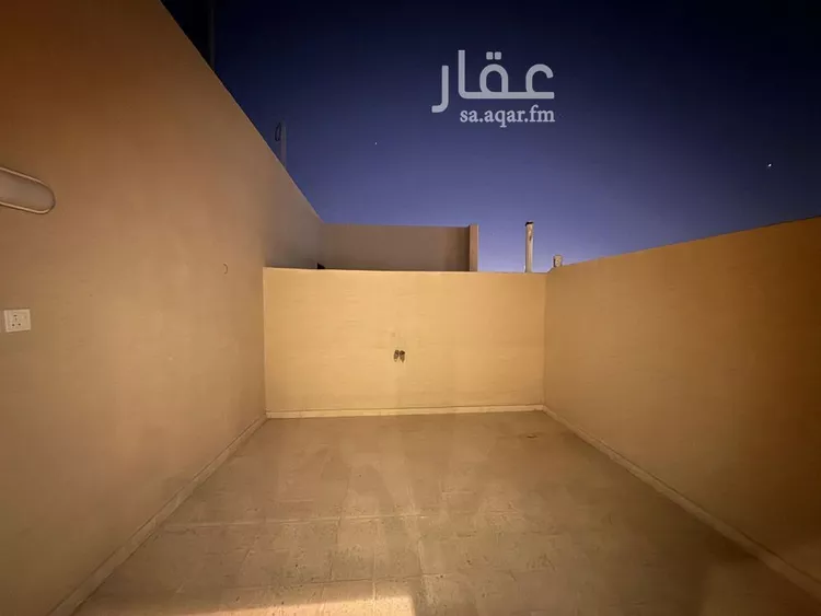 فيلا للبيع في شارع الشيخ إسحاق بن عبدالرحمن بن حسن, حي الزهرة, مدينة الرياض, منطقة الرياض 26