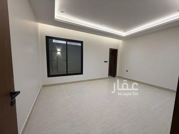 دور للبيع في شارع عبدالرحمن ابن مقبل, حي عكاظ, مدينة الرياض, منطقة الرياض 13